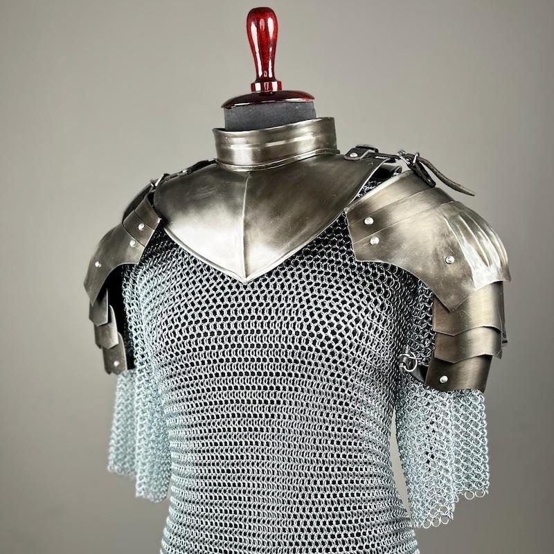 Interlocking printed structure, chainmail-like